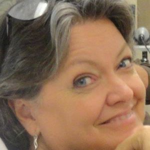 Meet your Posher, Pam